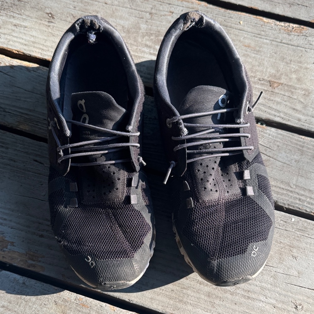 On Running Men's Charcoal Athletic Shoes